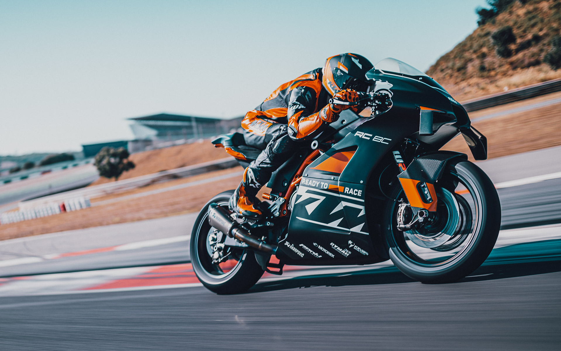 KTM Supersport RC 8C 2023 photo